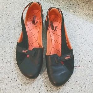 Puma slip on/flats